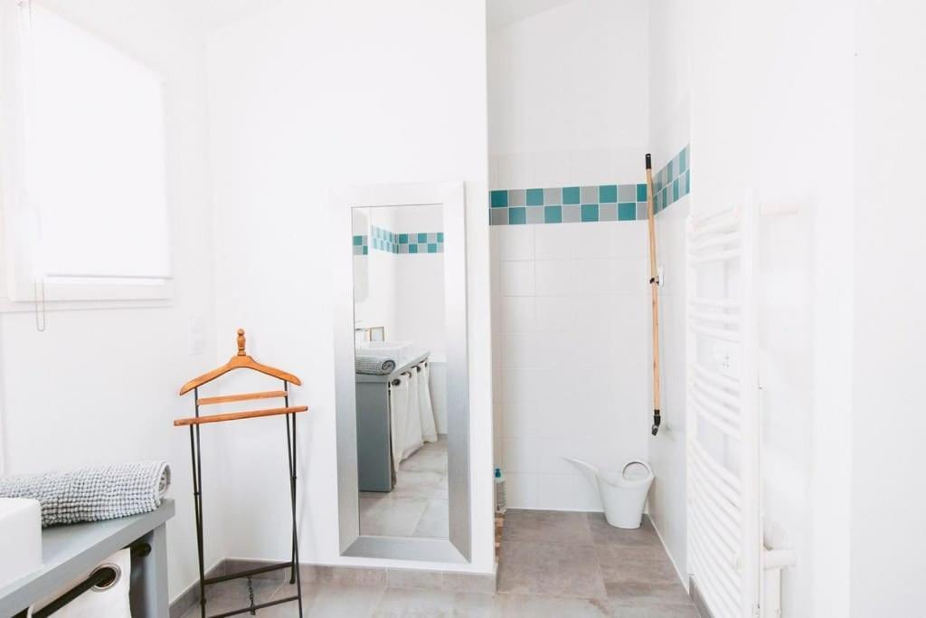 Maison 3 Chambres Plus 1 Studio Independant 圣马丹德雷 外观 照片